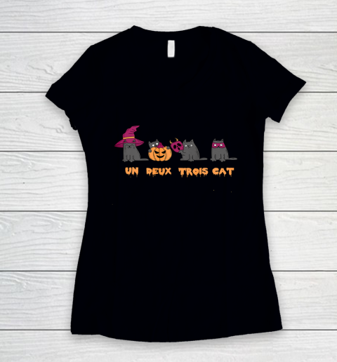 Un Deux Trois Cat Funny Halloween Cat Mom Dad Grandma Women's V-Neck T-Shirt