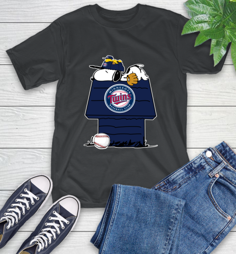 MLB Minnesota Twins Snoopy Woodstock The Peanuts Movie Baseball T Shirt T-Shirt 2