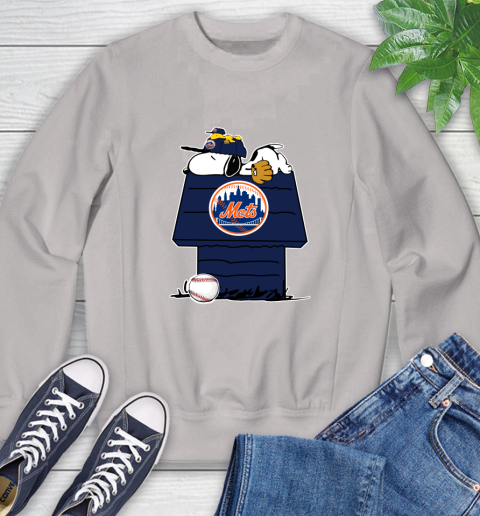 MLB New York Mets Snoopy Woodstock The Peanuts Movie Baseball T Shirt Sweatshirt 12