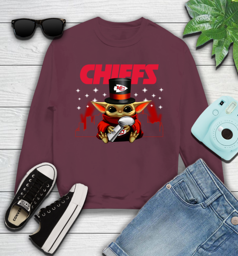 Super Bowl Baby Yoda Loves The Kansas City Chiefs Star Wars NFL Shirts 108