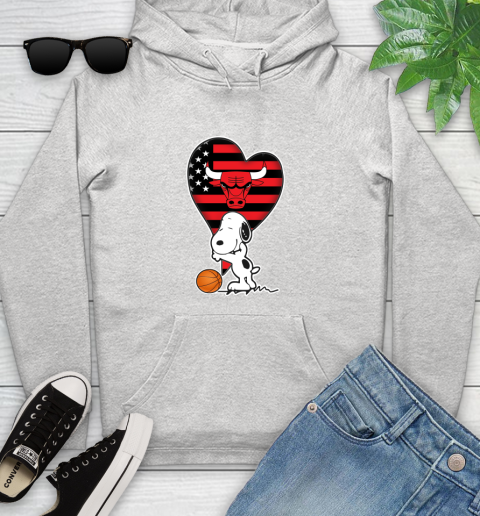 Chicago Bulls NBA Basketball The Peanuts Movie Adorable Snoopy Youth Hoodie