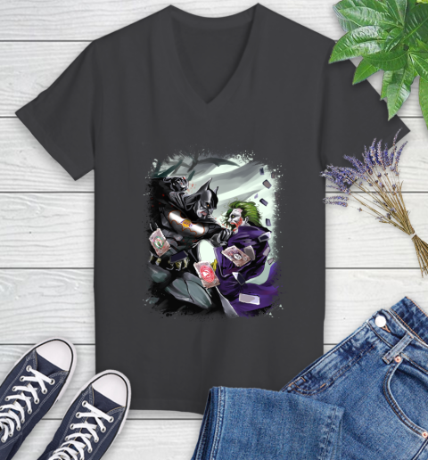 Los Angeles Lakers MLB Basketball Batman Fighting Joker DC Comics Women's V-Neck T-Shirt 8