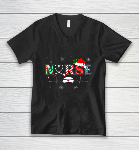 Womens Nurse Christmas Santa Hat Funny Nurse Xmas Gift V-Neck T-Shirt