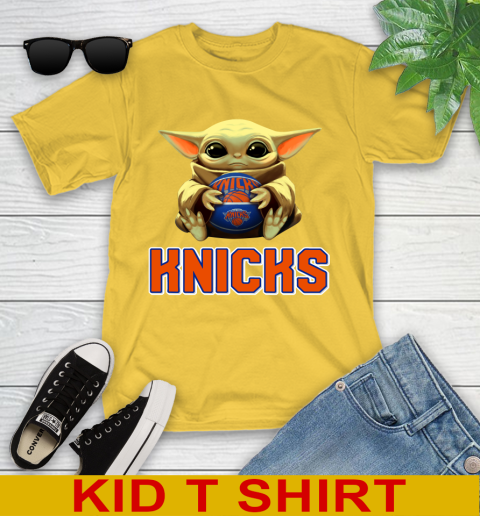 NBA Basketball New York Knicks Star Wars Baby Yoda Shirt 108