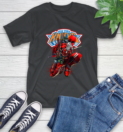 NBA Deadpool Marvel Comics Sports Basketball New York Knicks T-Shirt 2
