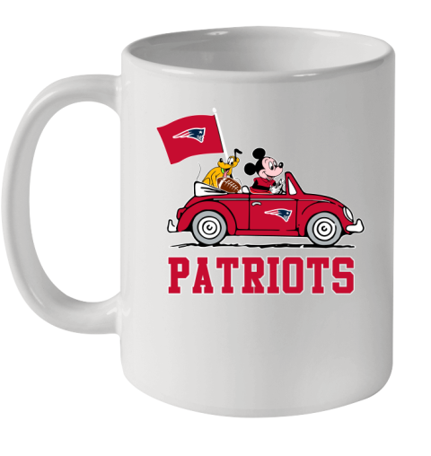 NFL Football New England Patriots Pluto Mickey Driving Disney Shirt Ceramic Mug 11oz