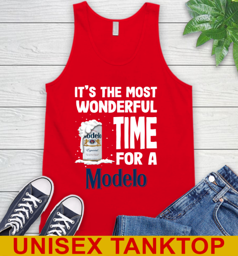 I't the most wonderful time for a Modelo Especial beer lovers 71