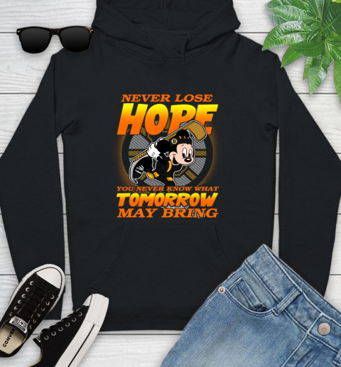 Boston Bruins NHL Hockey ootball Mickey Disney Never Lose Hope Youth Hoodie