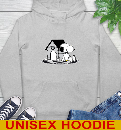 NFL Football Oakland Raiders Snoopy The Peanuts Movie Shirt Hoodie 6