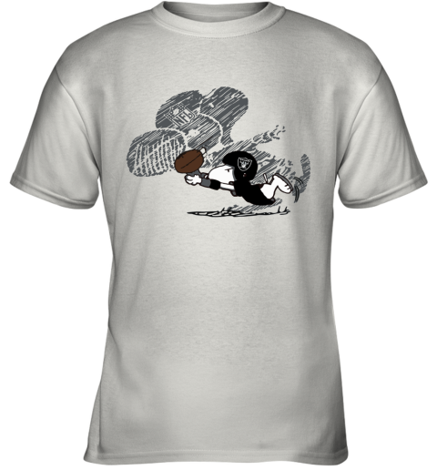 Oakland Raiders Snoopy Plays The Football Game Youth T-Shirt