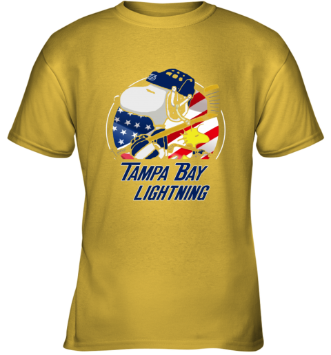 Tampa Bay lightning Snoopy And Woodstock NHL 7jpw tampa bay lightningsnoopy and woodstock nhl youth t shirt 26 front daisy