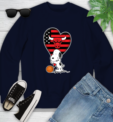 Chicago Bulls NBA Basketball The Peanuts Movie Adorable Snoopy Youth Sweatshirt 3