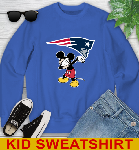 New England Patriots NFL Football Dabbing Mickey Disney Sports Youth Sweatshirt 7