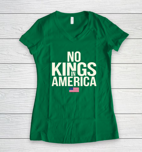 No Kings In America Women's V-Neck T-Shirt 3