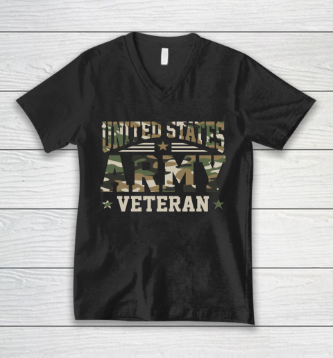 Veteran Shirt United States Army Veteran Flag Day V-Neck T-Shirt