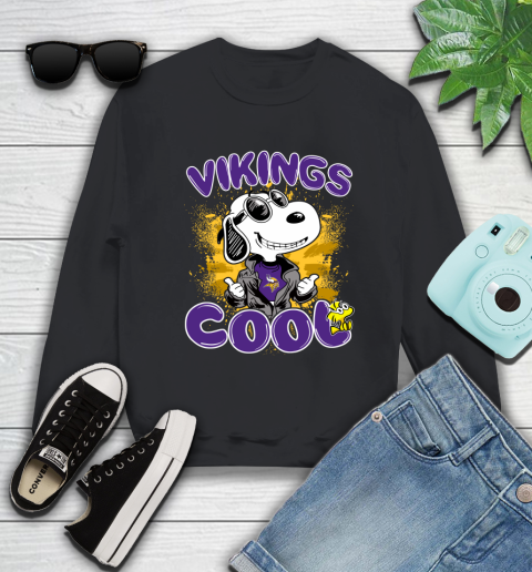 NFL Football Minnesota Vikings Cool Snoopy Shirt Sweatshirt