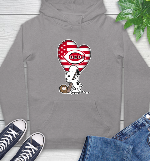 Cincinnati Reds MLB Baseball The Peanuts Movie Adorable Snoopy Hoodie 6