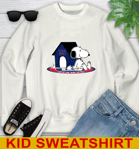 NFL Football New York Giants Snoopy The Peanuts Movie Shirt Youth Sweatshirt