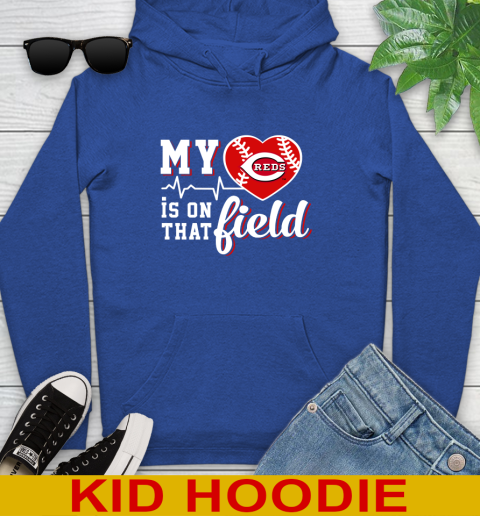 MLB My Heart Is On That Field Baseball Sports Cincinnati Reds Youth Hoodie - Image 11