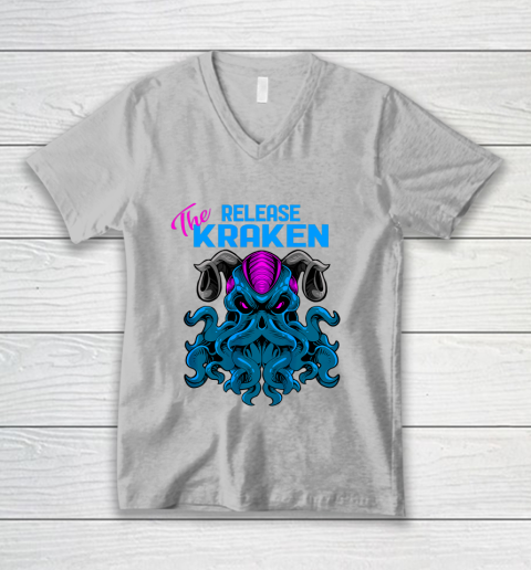 Kraken Sea Monster Vintage Release the Kraken Giant Kraken V-Neck T-Shirt 2