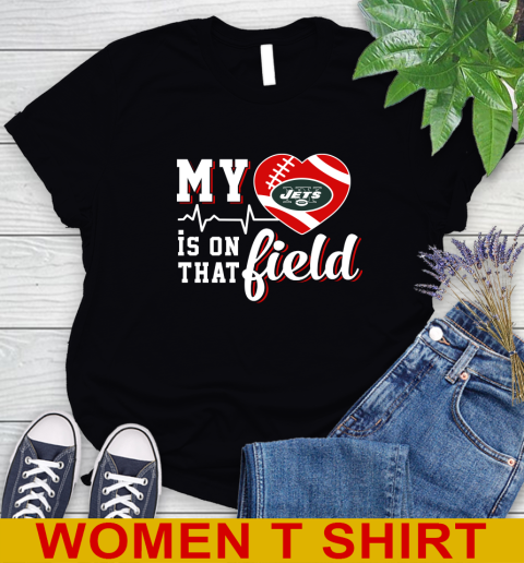 NFL My Heart Is On That Field Football Sports New York Jets Women's T-Shirt