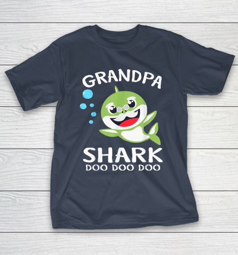 Grandpa Funny Gift Apparel  Grandpa Shark Funny Father's Day Gift T-Shirt 13