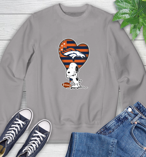 Denver Broncos NFL Football The Peanuts Movie Adorable Snoopy Sweatshirt 5