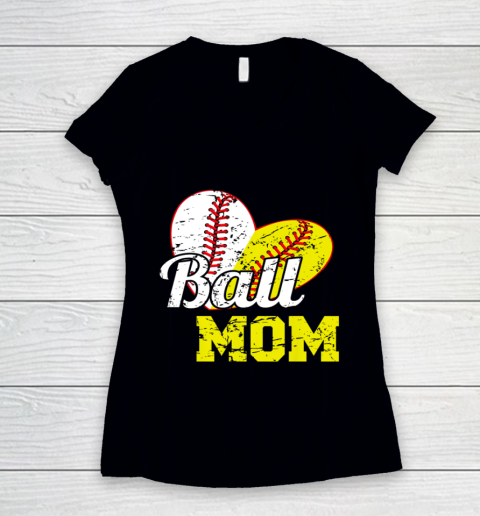 Funny Ball Mom Softball Baseball Outfit For Women Mother Day Women's V-Neck T-Shirt
