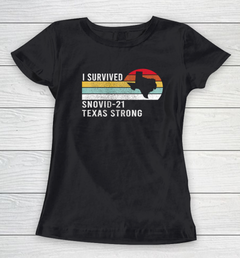 I Survived Snovid 21 Texas Strong Vintage Retro Design Women's T-Shirt
