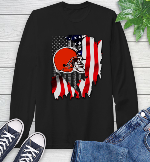Cleveland Browns NFL Football American Flag Long Sleeve T-Shirt
