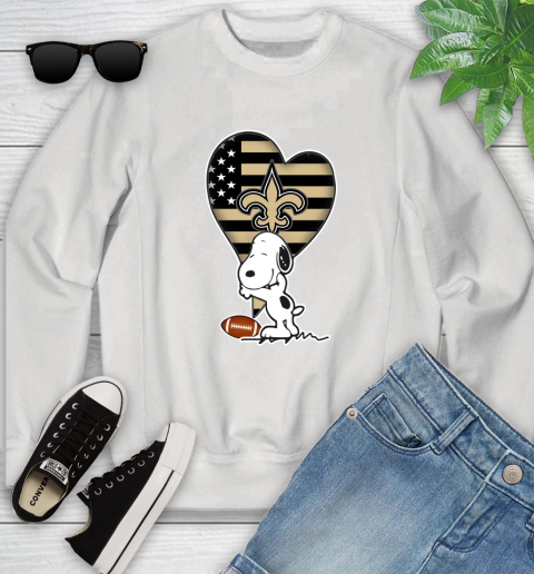 New Orleans Saints NFL Football The Peanuts Movie Adorable Snoopy Youth Sweatshirt