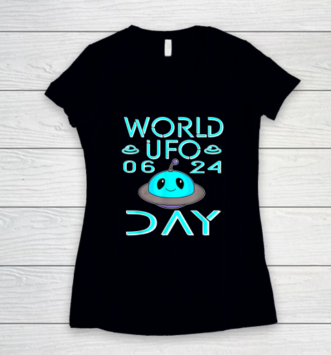 Mens World UFO Day 06 24 Women's V-Neck T-Shirt