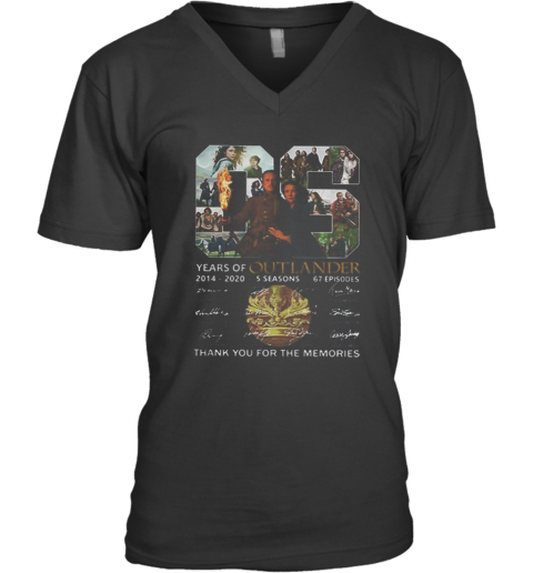 06 Years Of Outlander 2014 2020 Signatures V-Neck T-Shirt