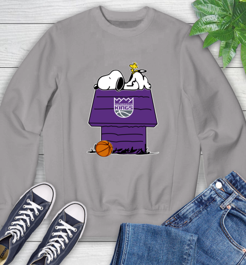 Sacramento Kings NBA Basketball Snoopy Woodstock The Peanuts Movie Sweatshirt 5