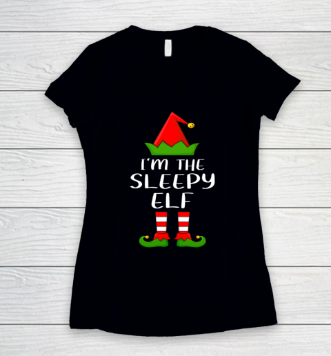 Funny Family Christmas Shirts I'm The Sleepy Elf Christmas Women's V-Neck T-Shirt