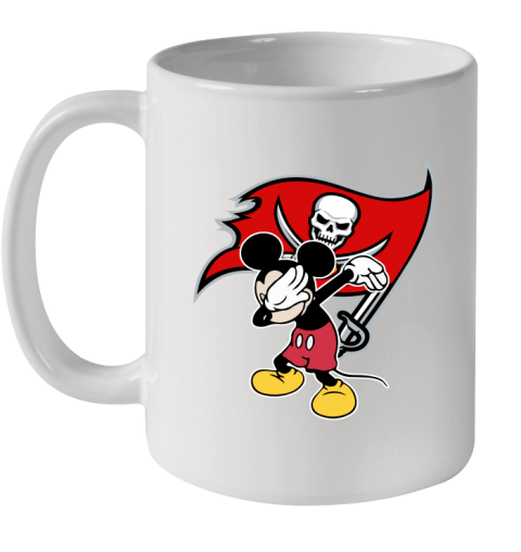 Tampa Bay Buccaneers NFL Football Dabbing Mickey Disney Sports Ceramic Mug 11oz