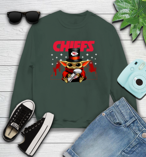 Super Bowl Baby Yoda Loves The Kansas City Chiefs Star Wars NFL Shirts 36