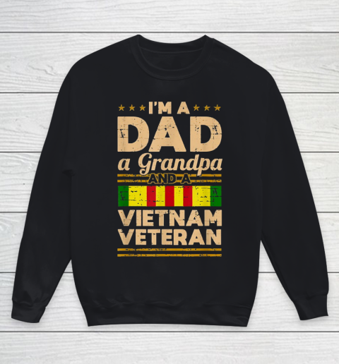 Grandpa Funny Gift Apparel  Dad Grandpa Vietnam Veteran Vintage Men's Gift Youth Sweatshirt