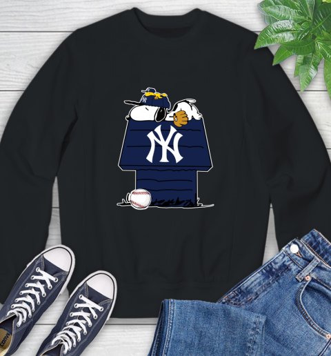 MLB New York Yankees Snoopy Woodstock The Peanuts Movie Baseball T Shirt Sweatshirt 2