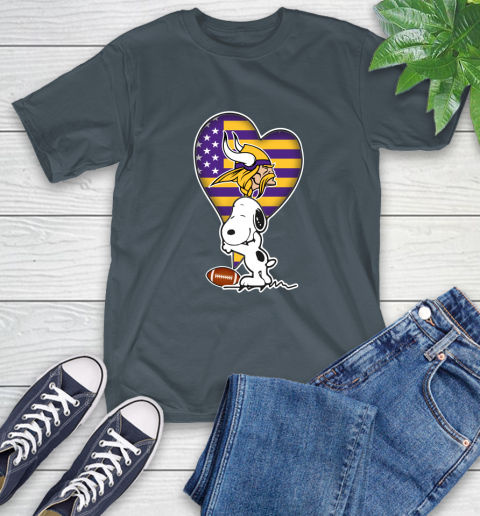 Minnesota Vikings NFL Football The Peanuts Movie Adorable Snoopy T-Shirt 9