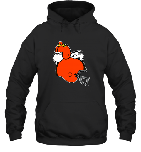 Snoopy And Woodstock Resting On Cleveland Browns Helmet