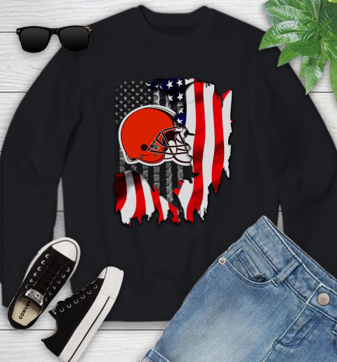 Cleveland Browns NFL Football American Flag Youth Sweatshirt