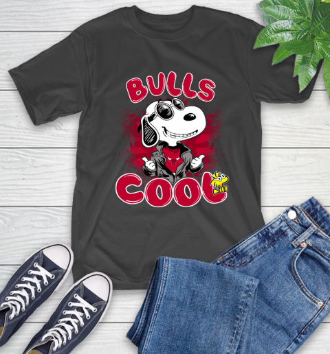 NBA Basketball Chicago Bulls Cool Snoopy Shirt T-Shirt