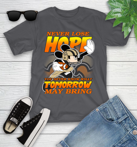 New Orleans Saints NFL Football Mickey Disney Never Lose Hope Youth T-Shirt - Image 7