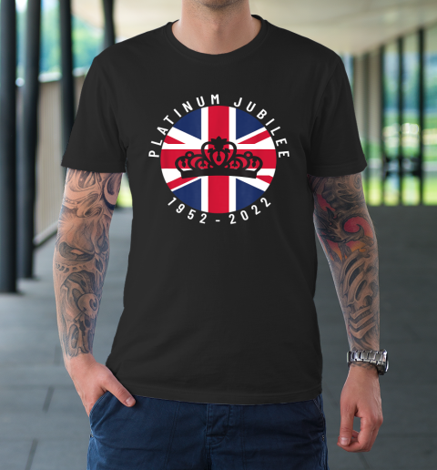 Queen Platinum Jubilee British Flag 70 Year Celebration T-Shirt