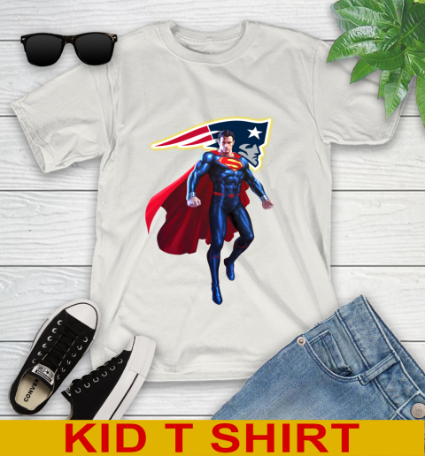 NFL Superman DC Sports Football New England Patriots Youth T-Shirt 12