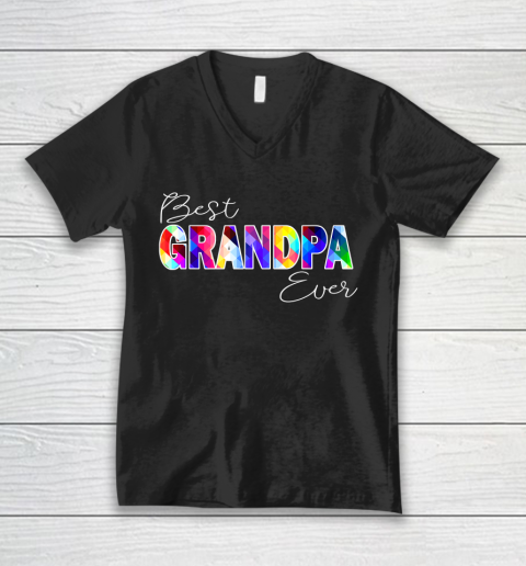 GrandFather gift shirt Mens Best Grandpa Ever, Matching Grand dad Baby Love Geometric T Shirt V-Neck T-Shirt