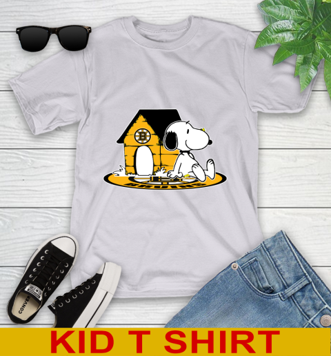 NHL Hockey Boston Bruins Snoopy The Peanuts Movie Shirt Youth T-Shirt 5