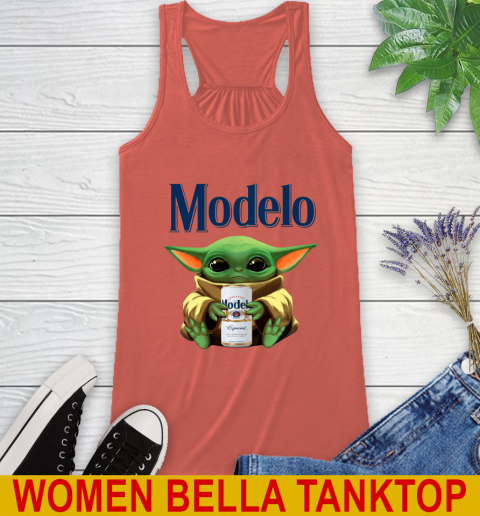 Star Wars Baby Yoda Hugs Modelo Especial Beer Shirt 40