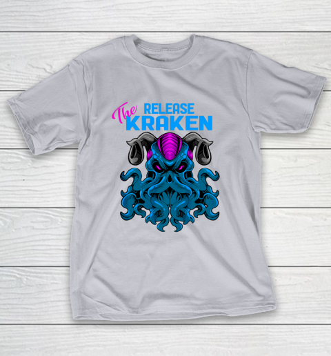Kraken Sea Monster Vintage Release the Kraken Giant Kraken T-Shirt 4